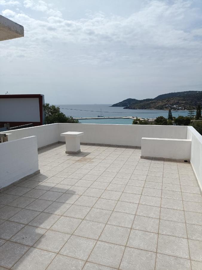 Meltemi Apartments Agia Marina  Exterior foto