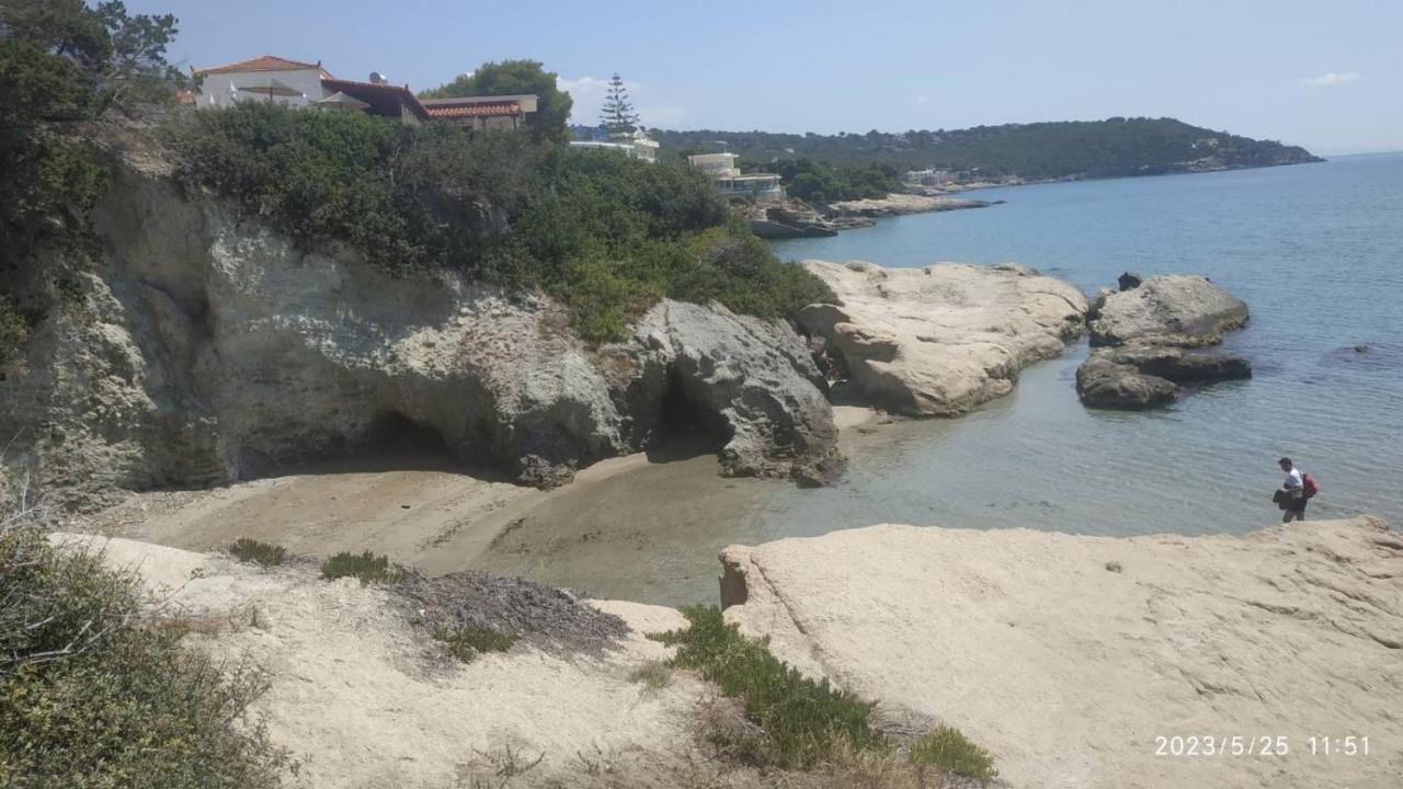 Meltemi Apartments Agia Marina  Exterior foto